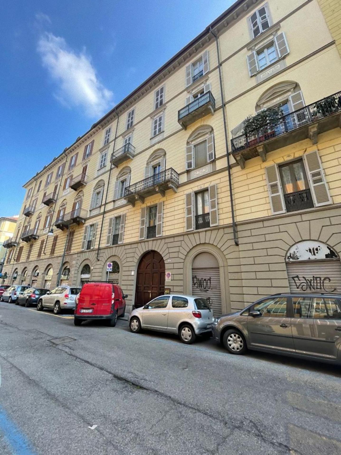 Centrale Appartamento Su Due Livelli "3" Torino Exterior foto